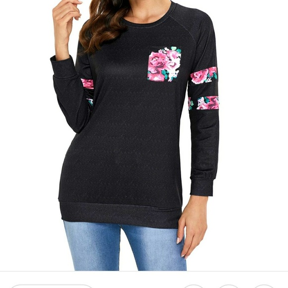 Black floral patch long sleeve sweater - Picture 3 of 4